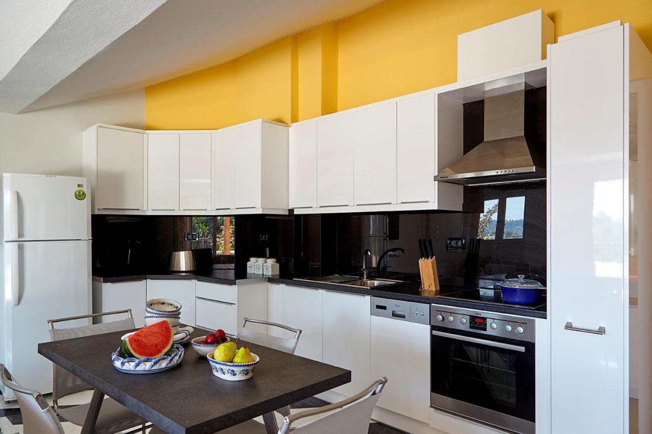 Helion Apartments Guviá Kültér fotó