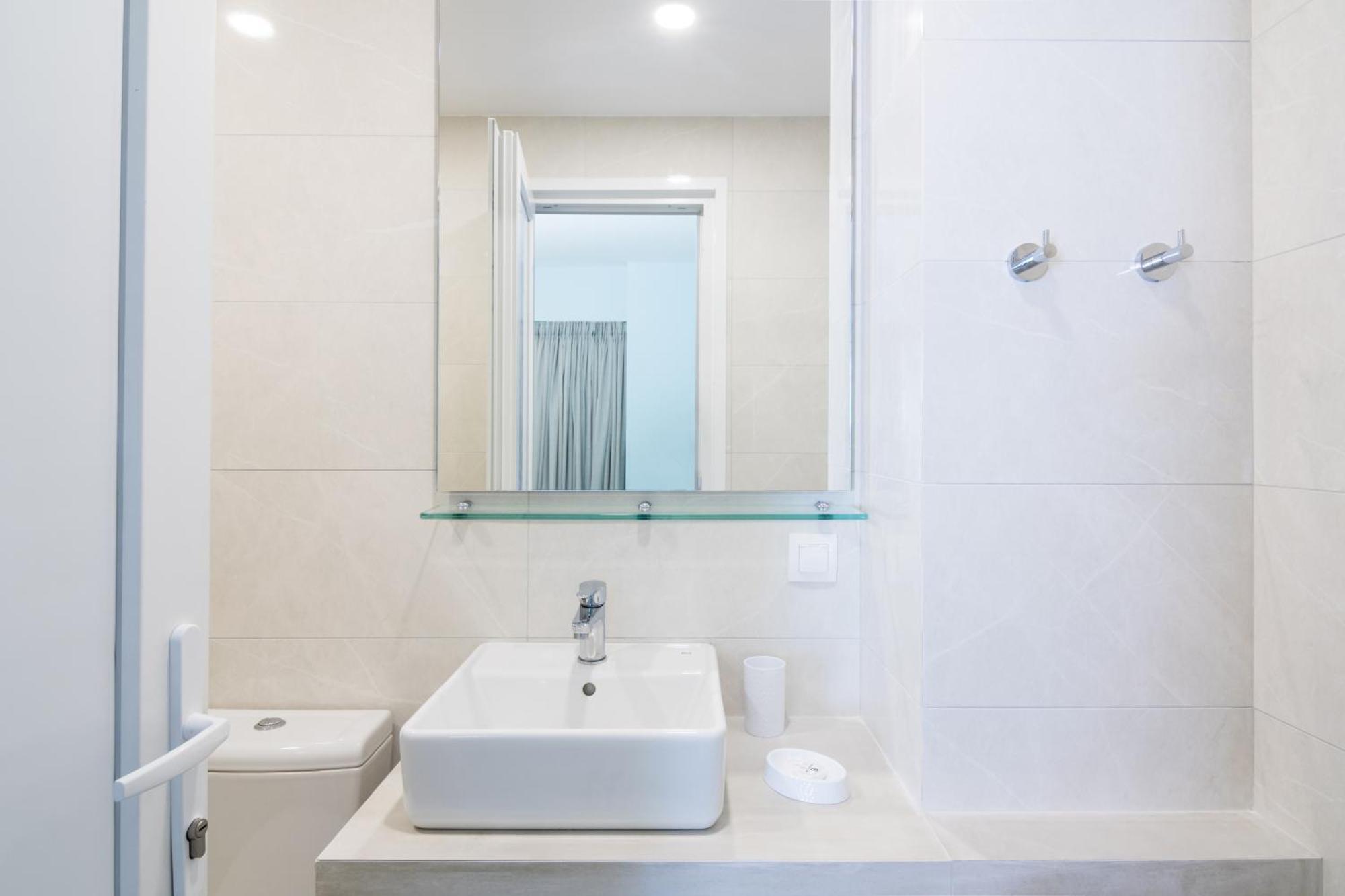 Helion Apartments Guviá Kültér fotó