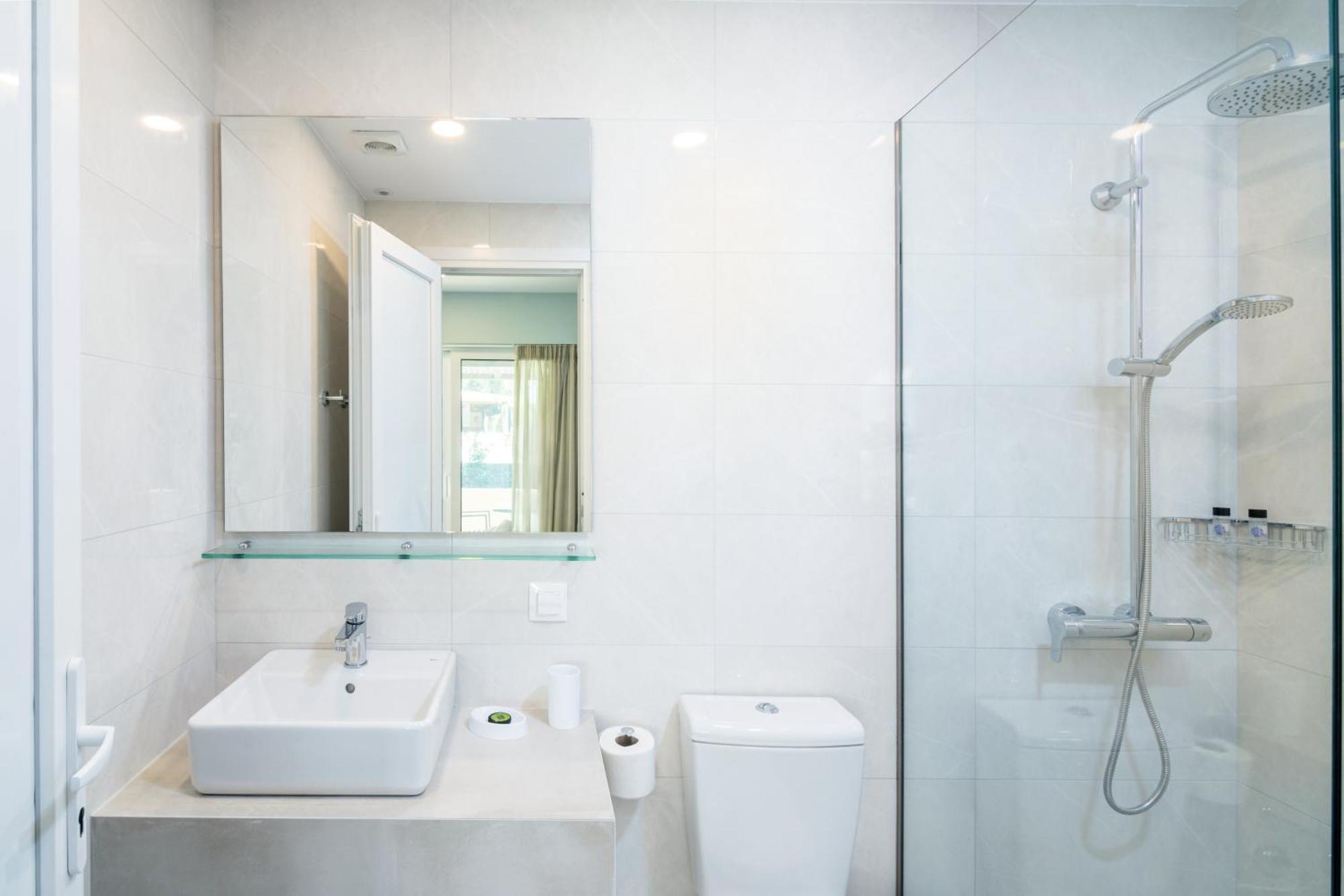 Helion Apartments Guviá Kültér fotó