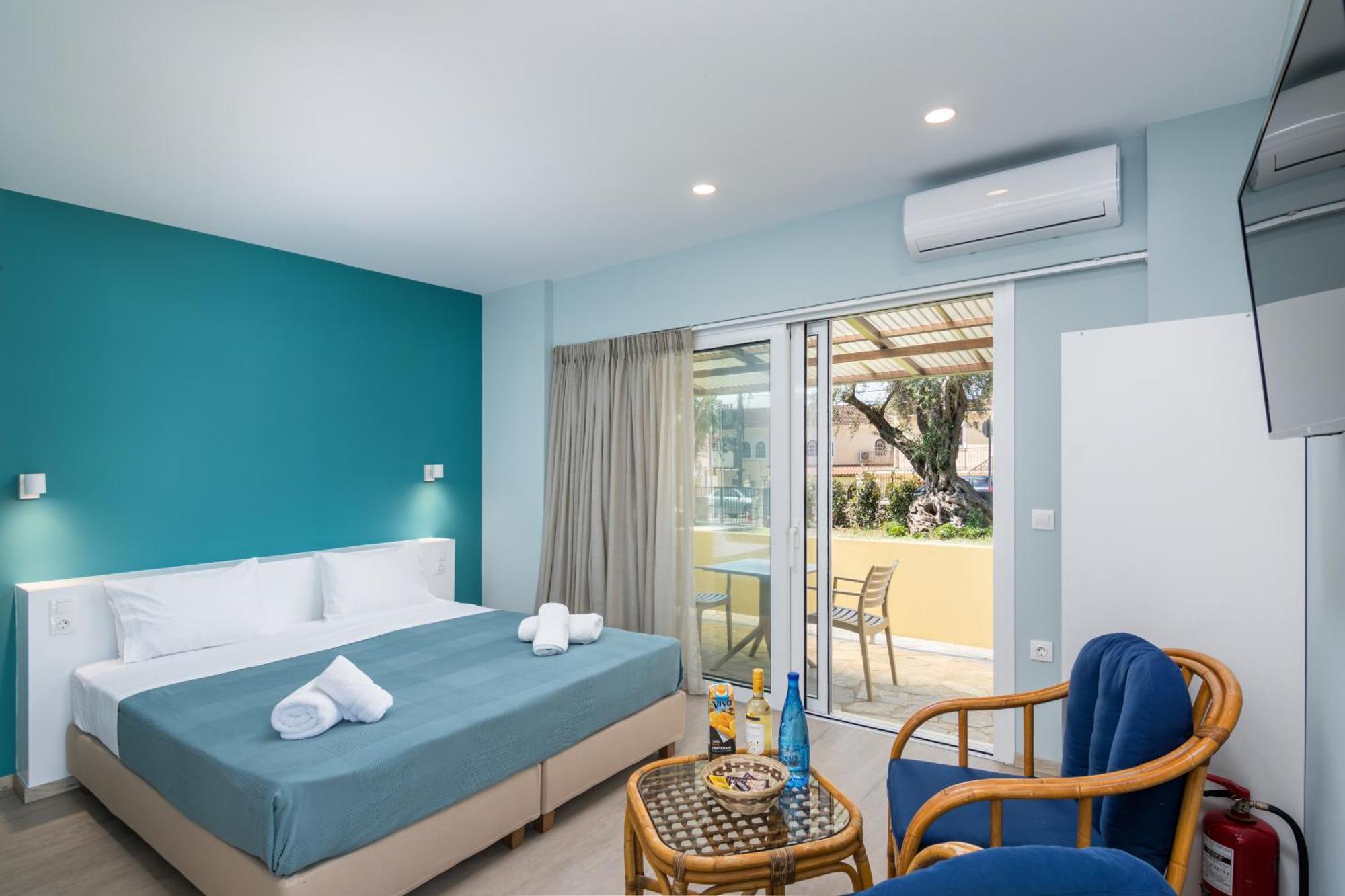 Helion Apartments Guviá Kültér fotó
